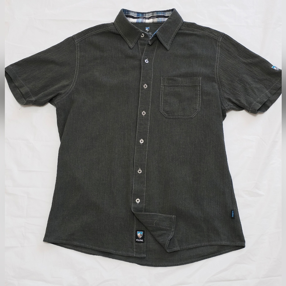 Men's Kuhl Dark Green Short Sleeve Shirt